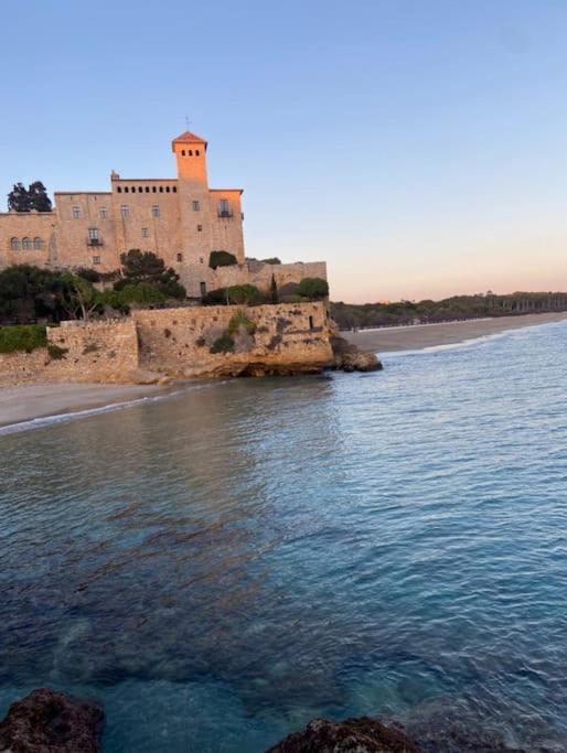 Loft, Muy Cerca De Playa Y Castillo Tamarit Таррагона Экстерьер фото